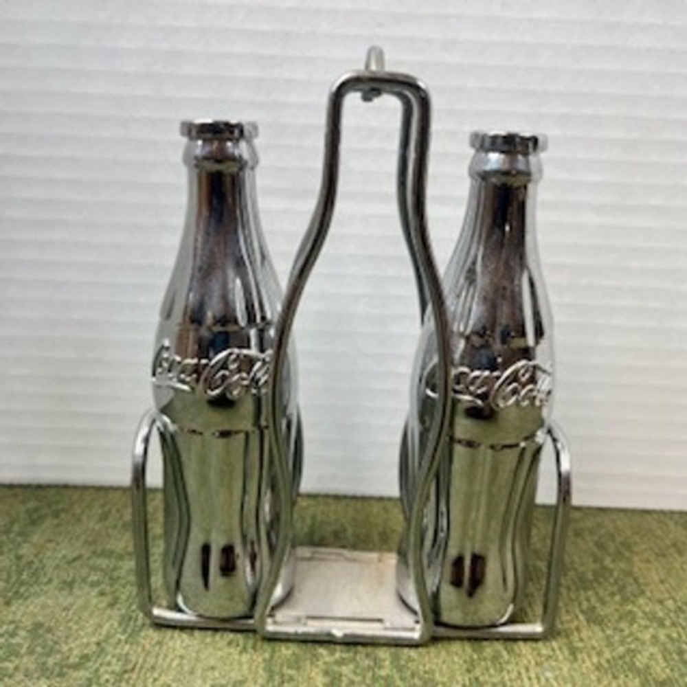Coca Cola Salt Pepper Shakers Set Chrome Metal Bottles Holder Retro Kitchen